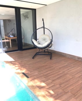 Balanço Ninho Aluminío e Junco com Base