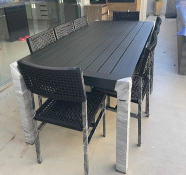 Mesa Ripada 2,20x1,00m Alumínio com 8 Cadeiras